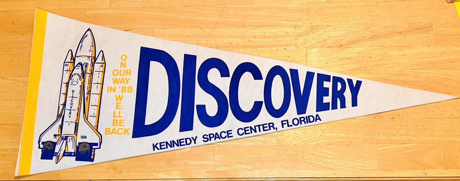 Vintage Shuttle Kennedy Space Center Florida Souvenir Felt Pennant 9x27