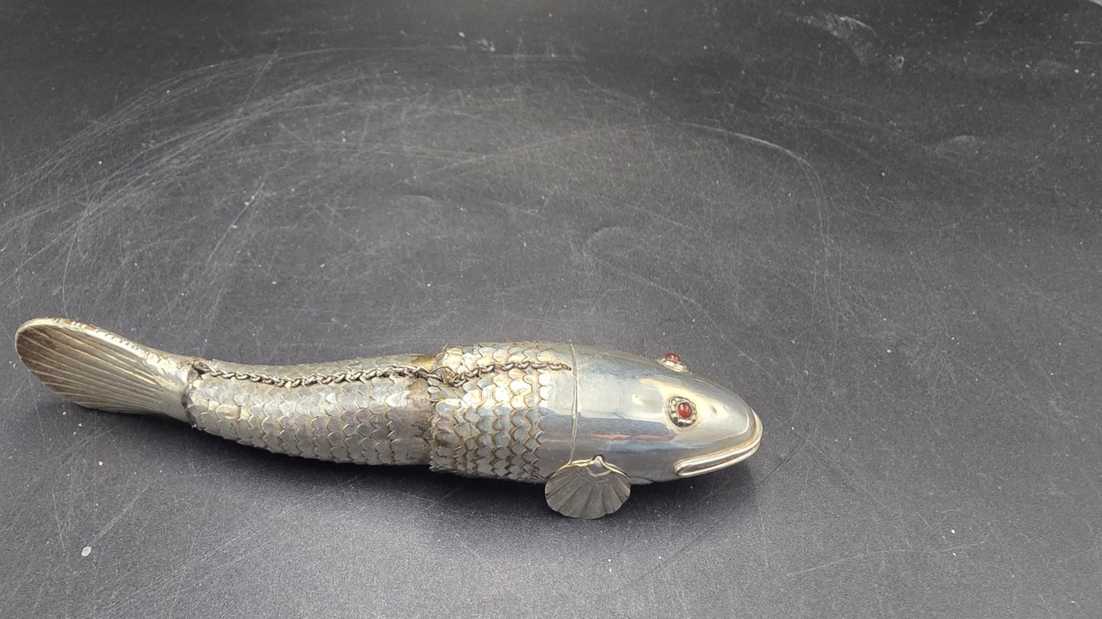 Vtg Silver European Articulated Wiggle Red Eyed Movable Fins Fish Figurine