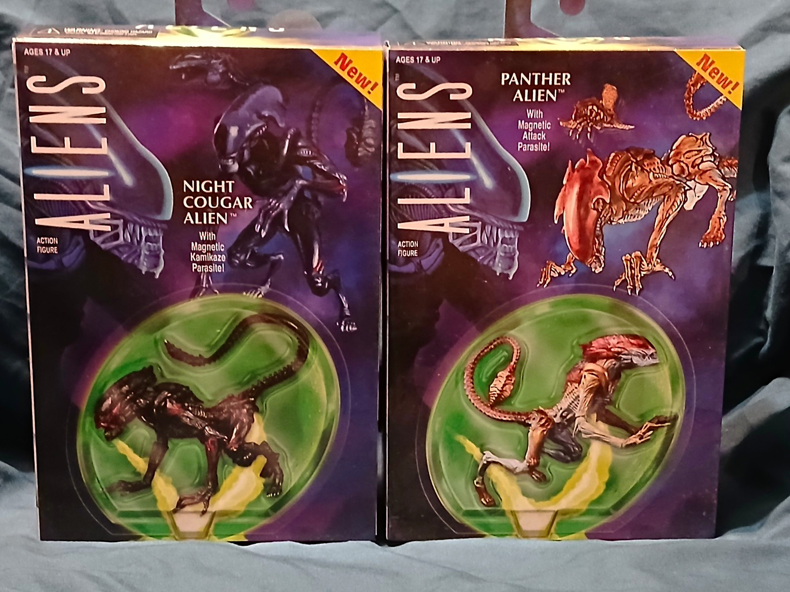 NECA Aliens Night Cougar Alien & Panther Alien Action Figures From:Blind Box