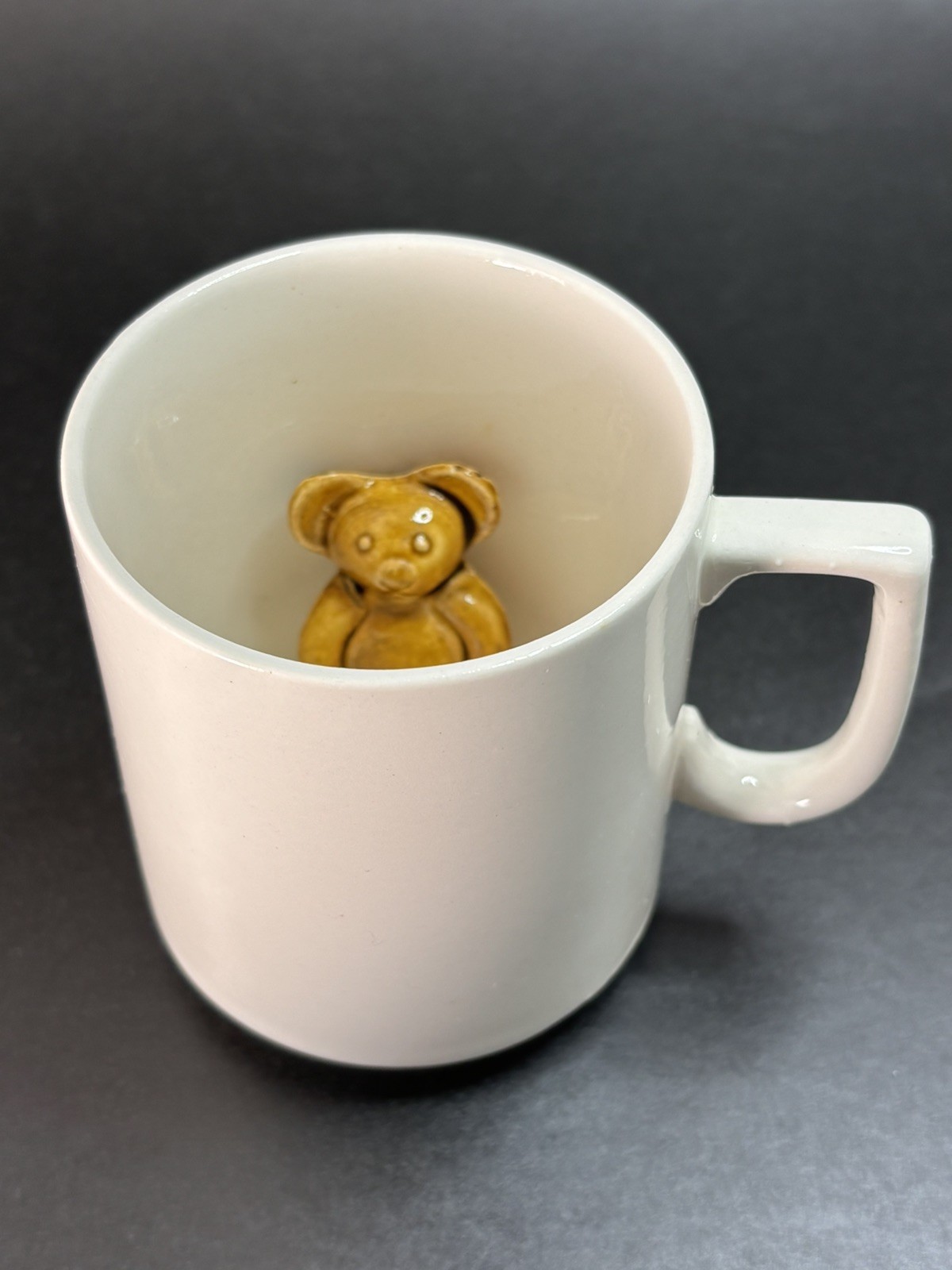 VINTAGE SHACKMAN Japan Brown Hidden Cracker Bear White Cup Mug Hidden Surprise 