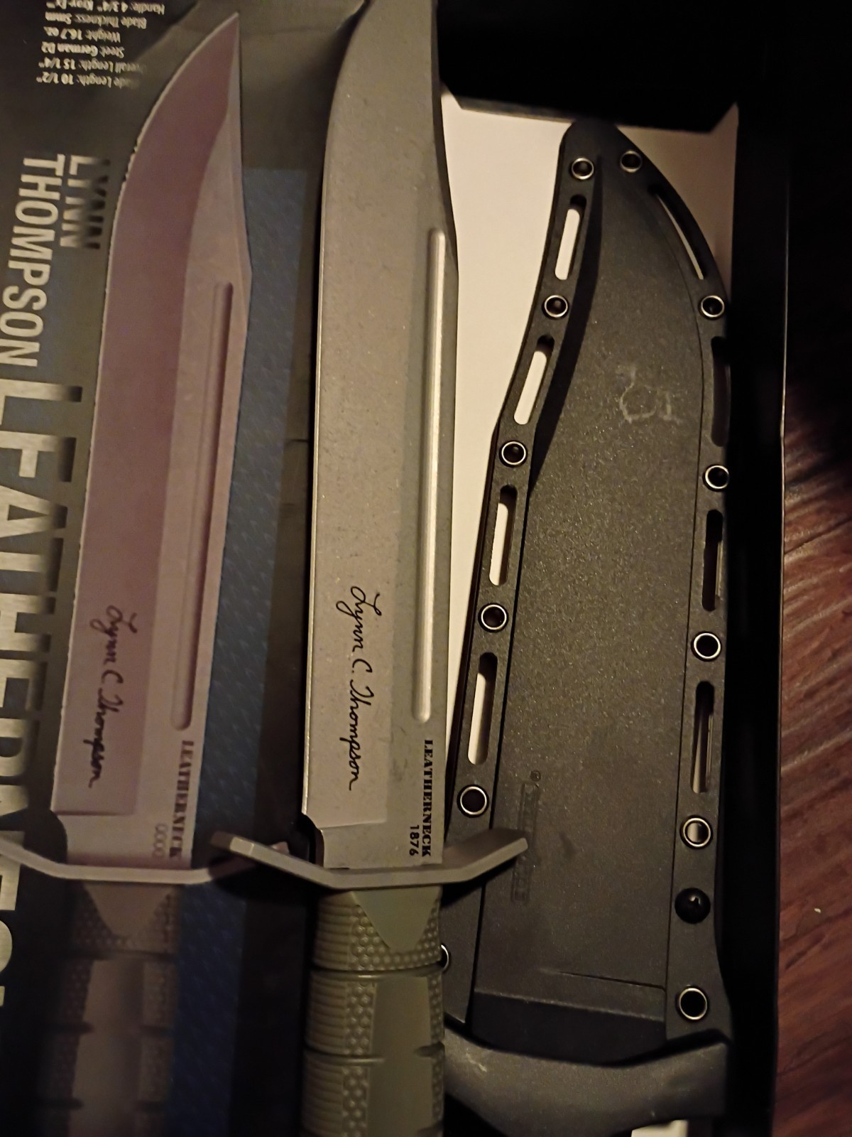 Cold Steel Leatherneck SF Hunting/Survival 10.5 Inch D2 Knife N Sheath #39LSFC Cold Steel Leatherneck SF Hunting/Survival 10.5 Inch D2 Knife N Sheath #39LSFC