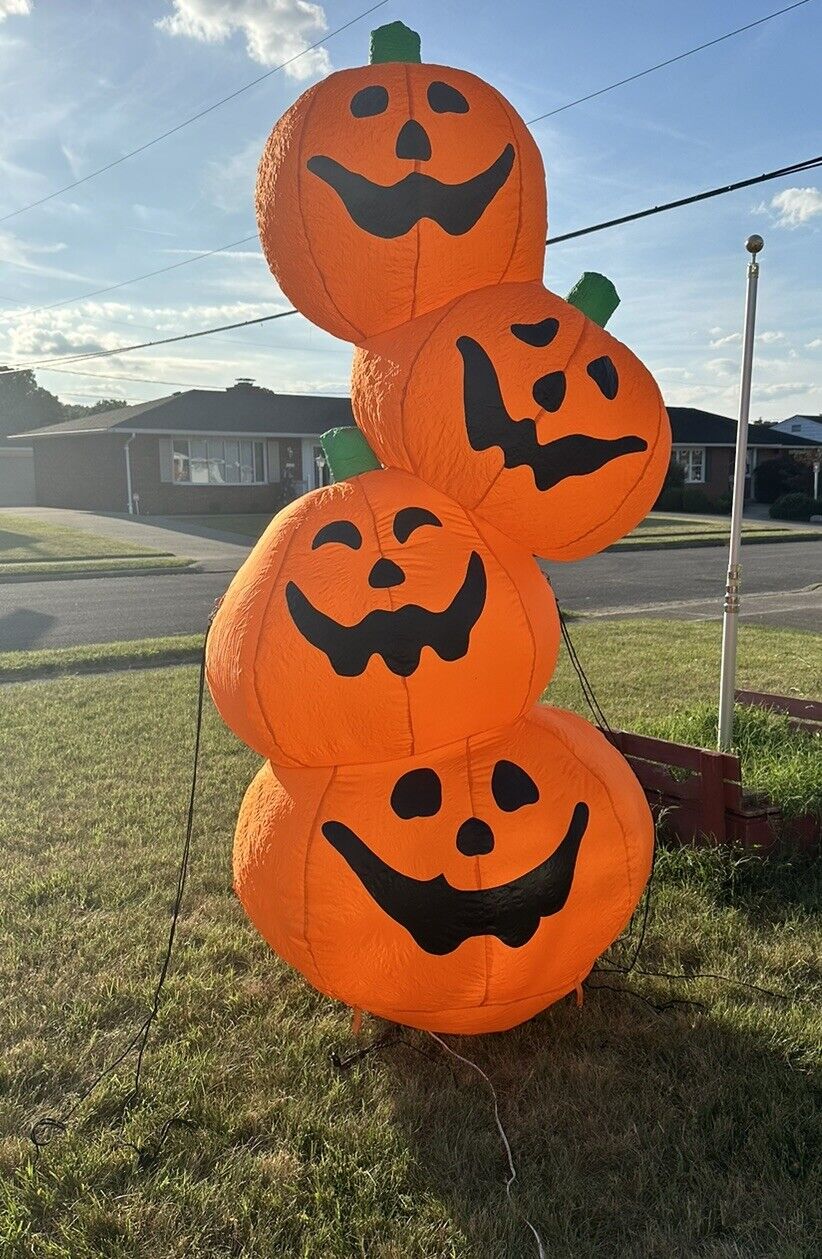 Gemmy Halloween Pumpkin Stack Airblown Inflatable  Totem With Lights 8”