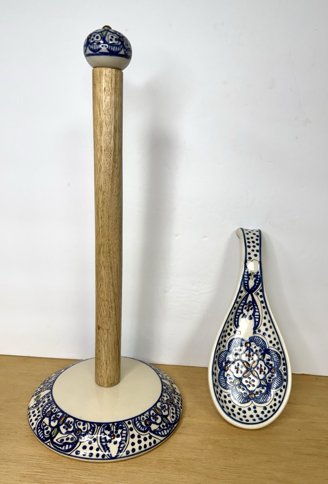 Talavera Style Blue/White Ceramic & Wood Paper Towel Holder & Spoon Rest