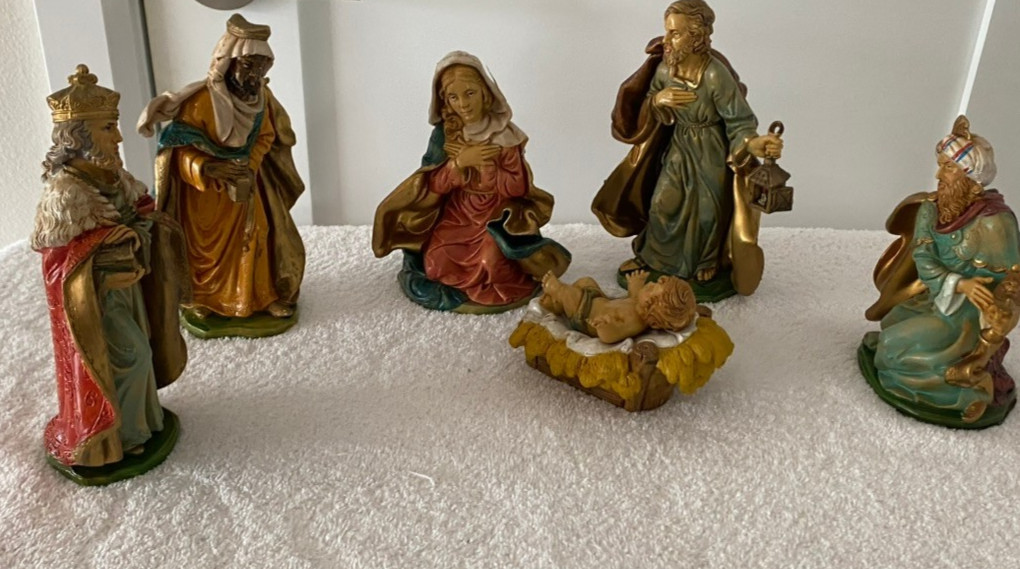 Vintage  EuroMarchi Polyresin Nativity Set, 8 in Scale, 6 Figures, Italy