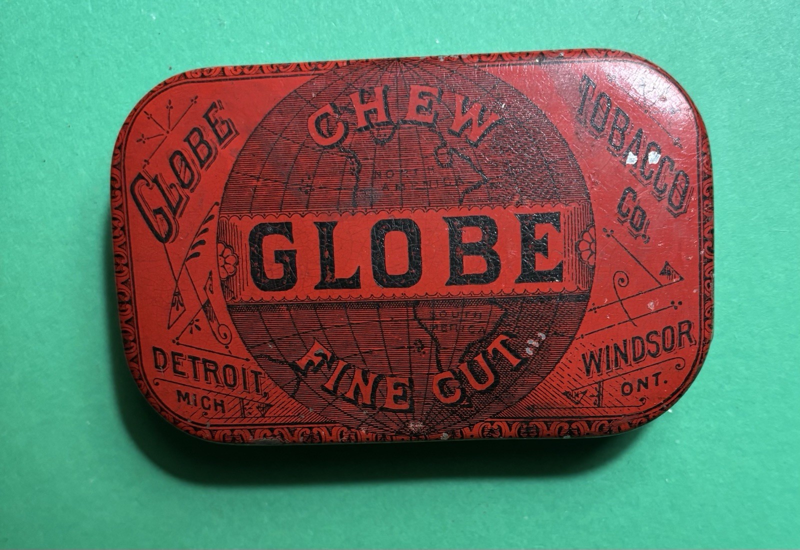 RARE Vintage Chew Globe Fine Cut Tobacco Flat Tin Late 1890's Detroit MICH