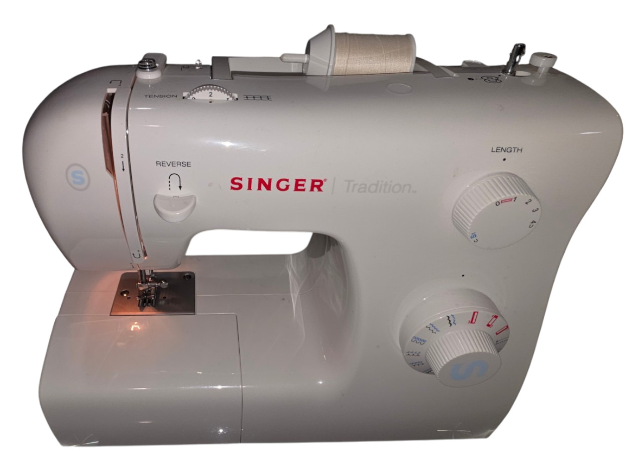 Singer Tradition 2259 Sewing Machine w/ Foot Pedal Case Accessories Tested