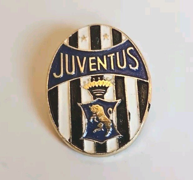 Rare pin badge ITALY JUVENTUS Football Club TORINO ITALIA