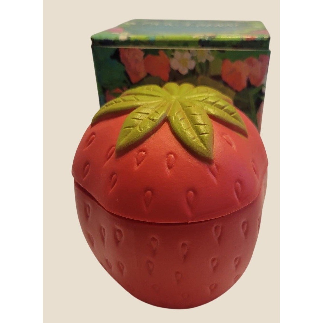 VTG Avon Pick-A-Berry Strawberry Soaps 70s Collectible Plastic Display w/ Box