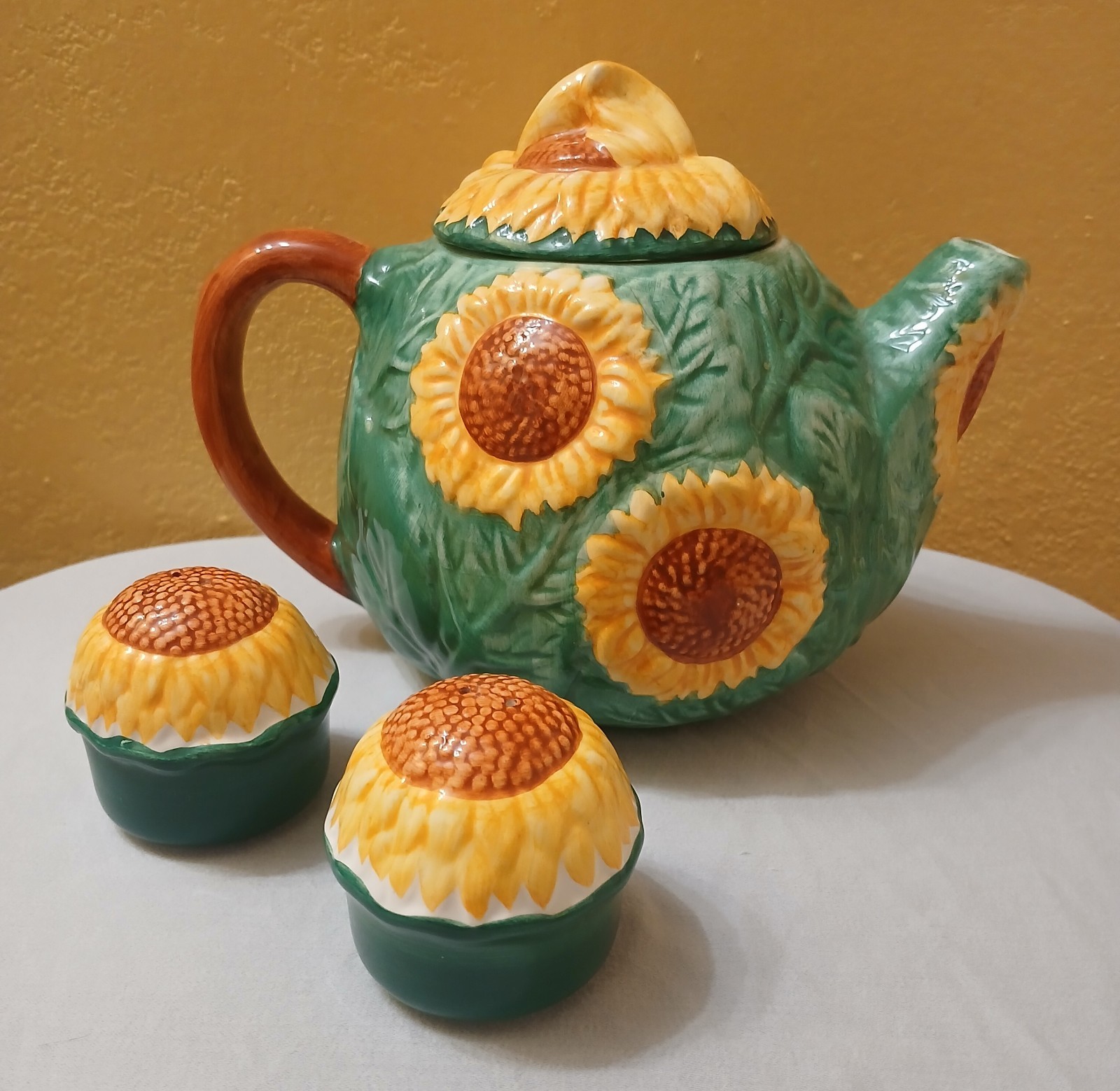Vintage Seymour Mann 1991 Sunflower Teapot and Shaker Set