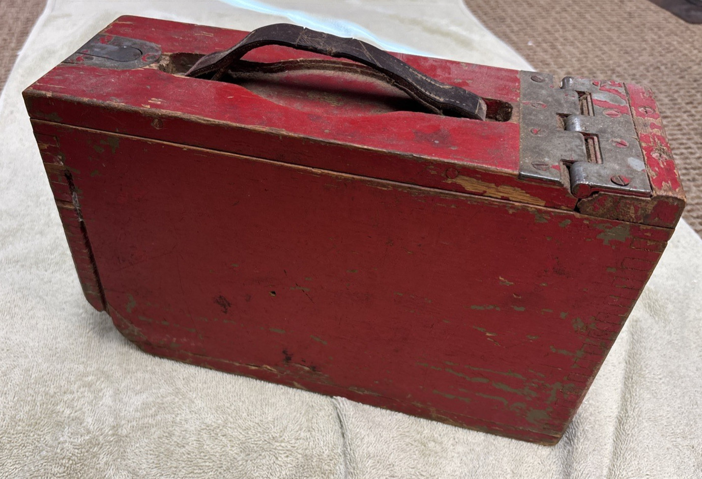 Antique EUC Original WWI WWII US Army  30 Caliber Wooden Ammo Box