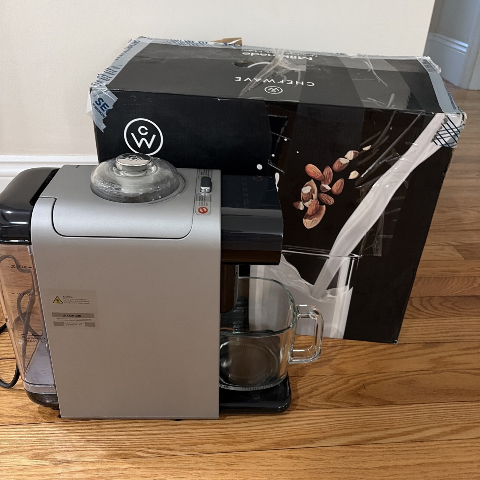 ChefWave Milkmade Silver/Black Non-Dairy Milk Maker 6 Plant Based Programs