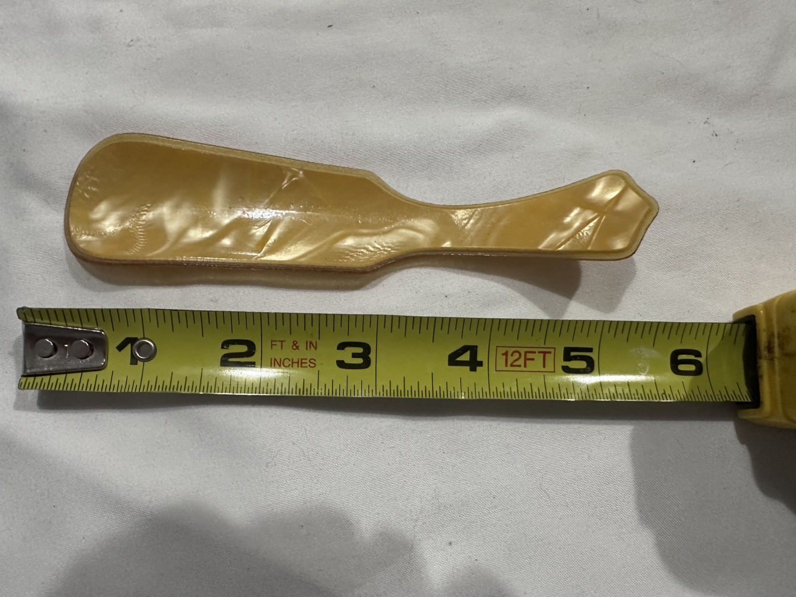 Antique celluloid shoehorn tool - 5.5”
