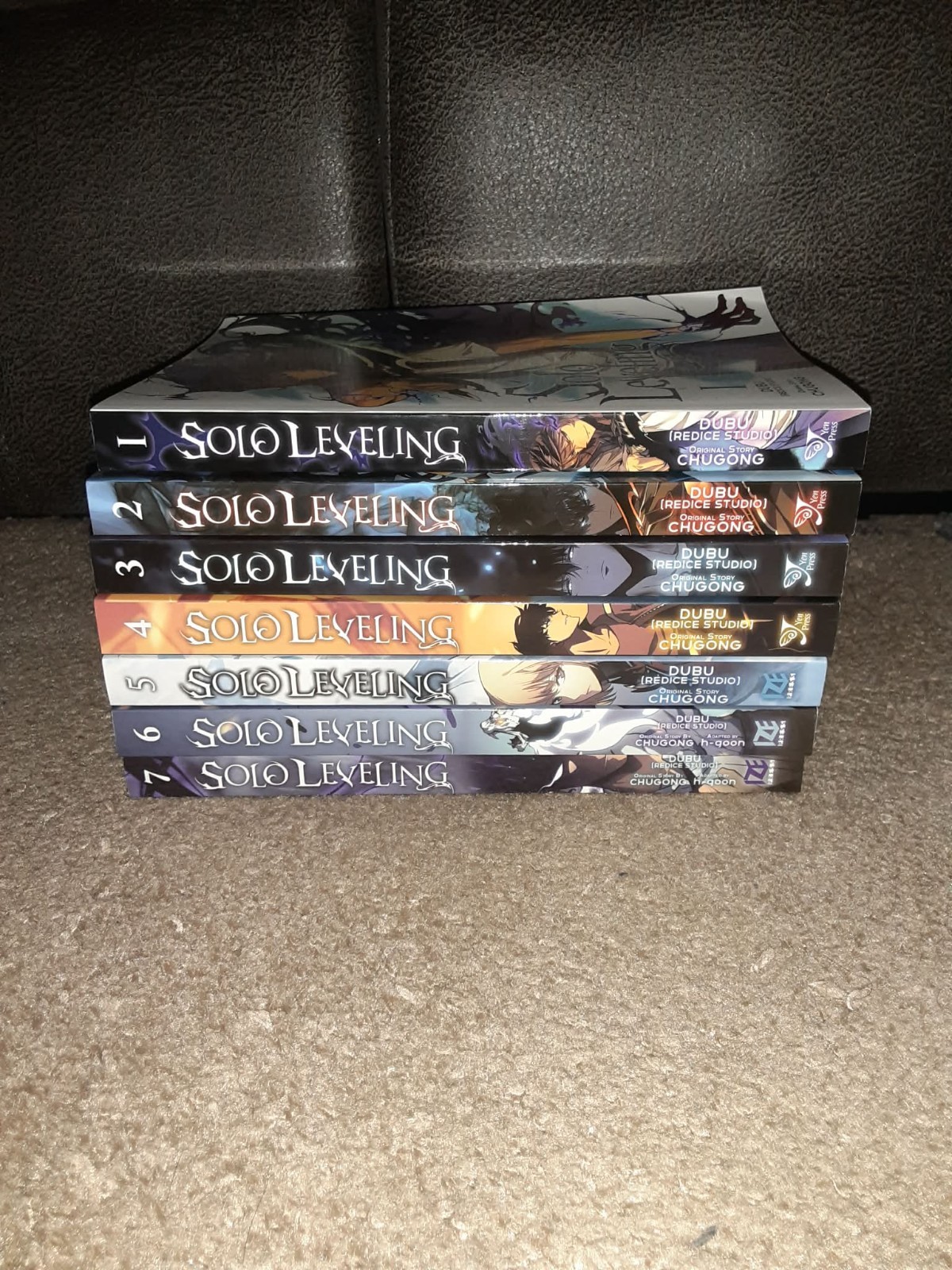 Solo Leveling lot volumes 1-7