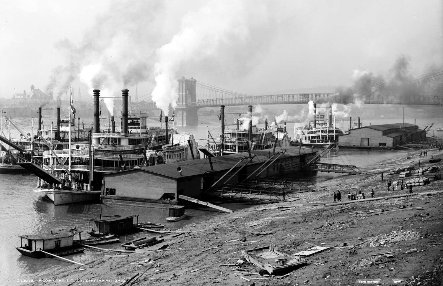 1907 The Levee, Cincinnati, Ohio Vintage Photograph  11\