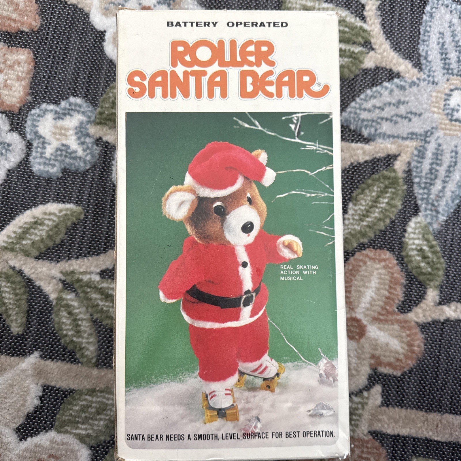 Animated Roller Skating Musical Santa Bear Vintage 1985 Christmas Toy-New In Box