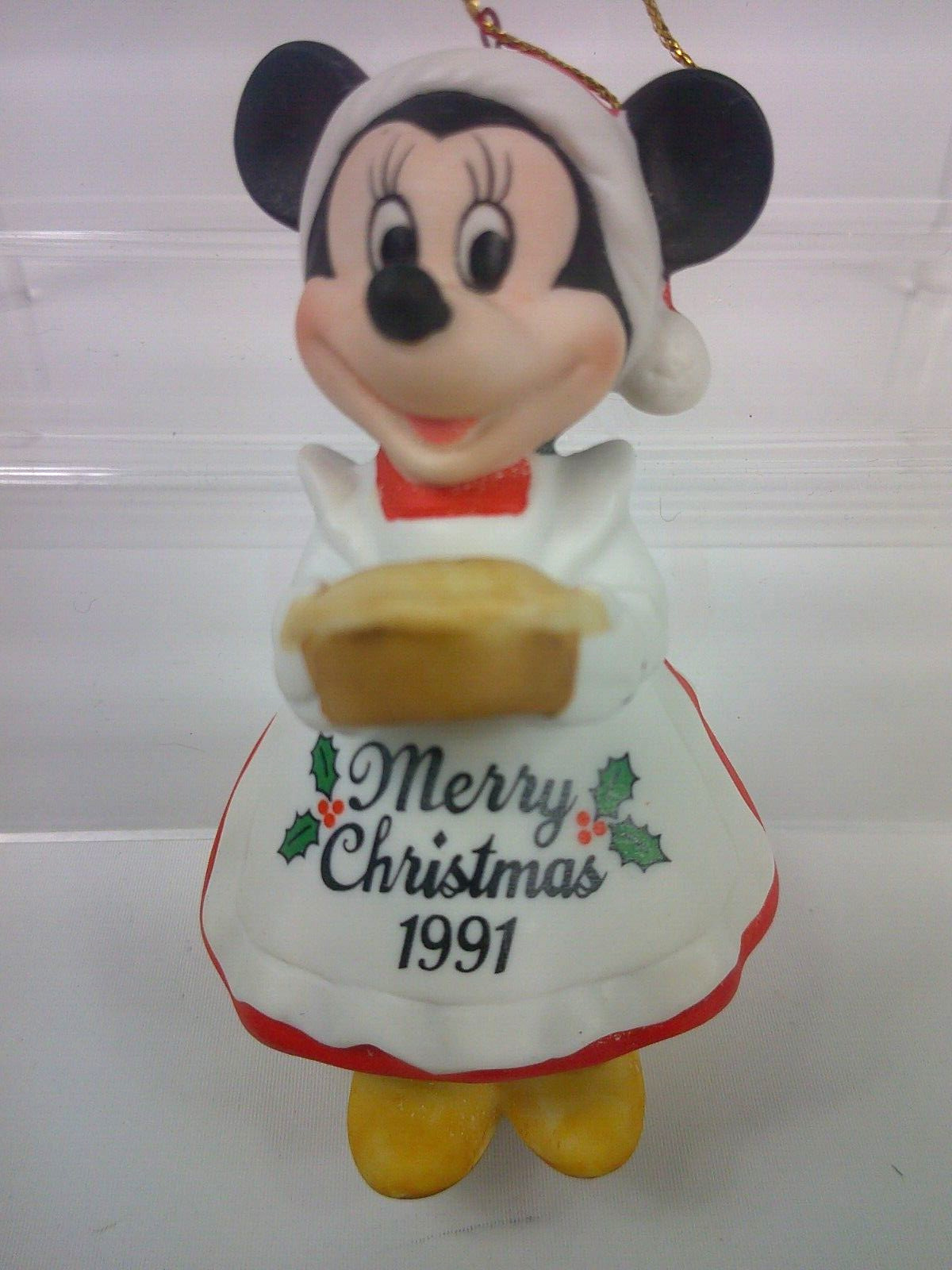 Vintage 1991 Grolier Disney Minnie Mouse Porcelain Christmas Ornament Pie