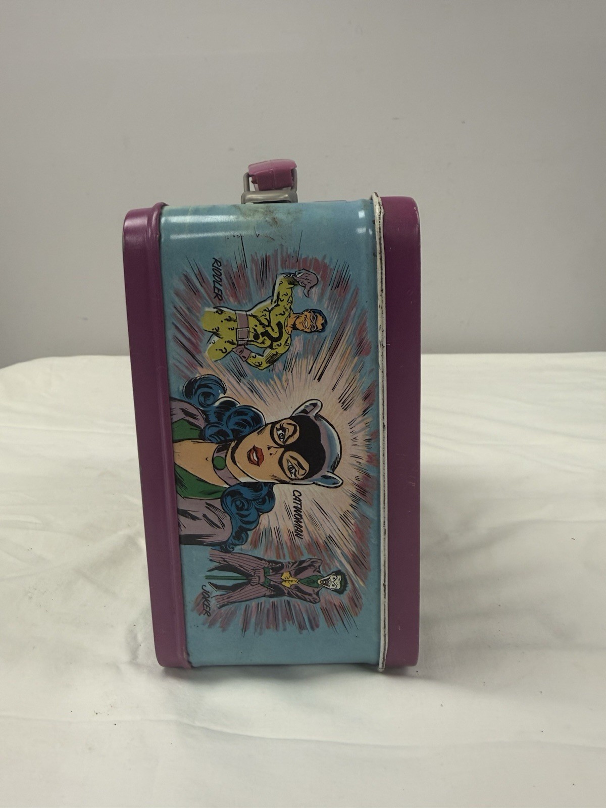 DC COMICS, 1976 VINTAGE TIN SUPER FRIENDS LUNCHBOX