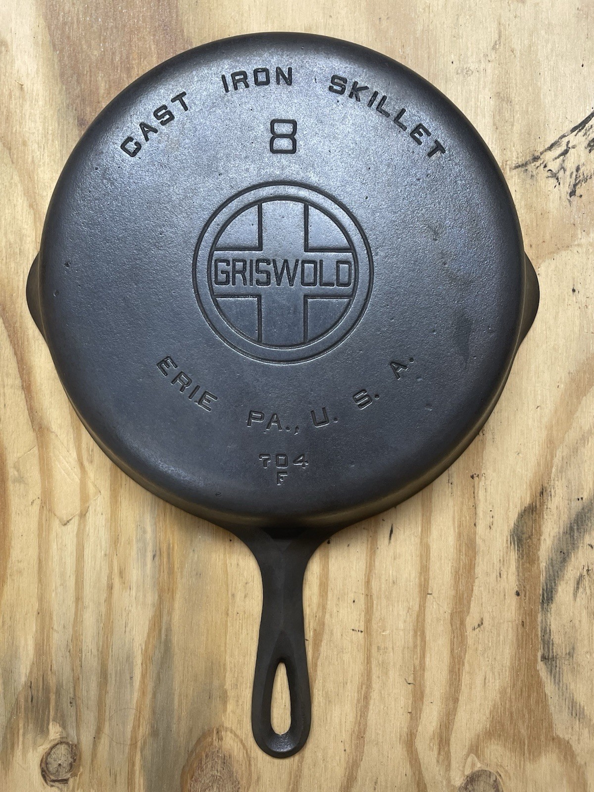 Griswold Large Block Logo Cast Iron Skillet No. 8 704 F Restored