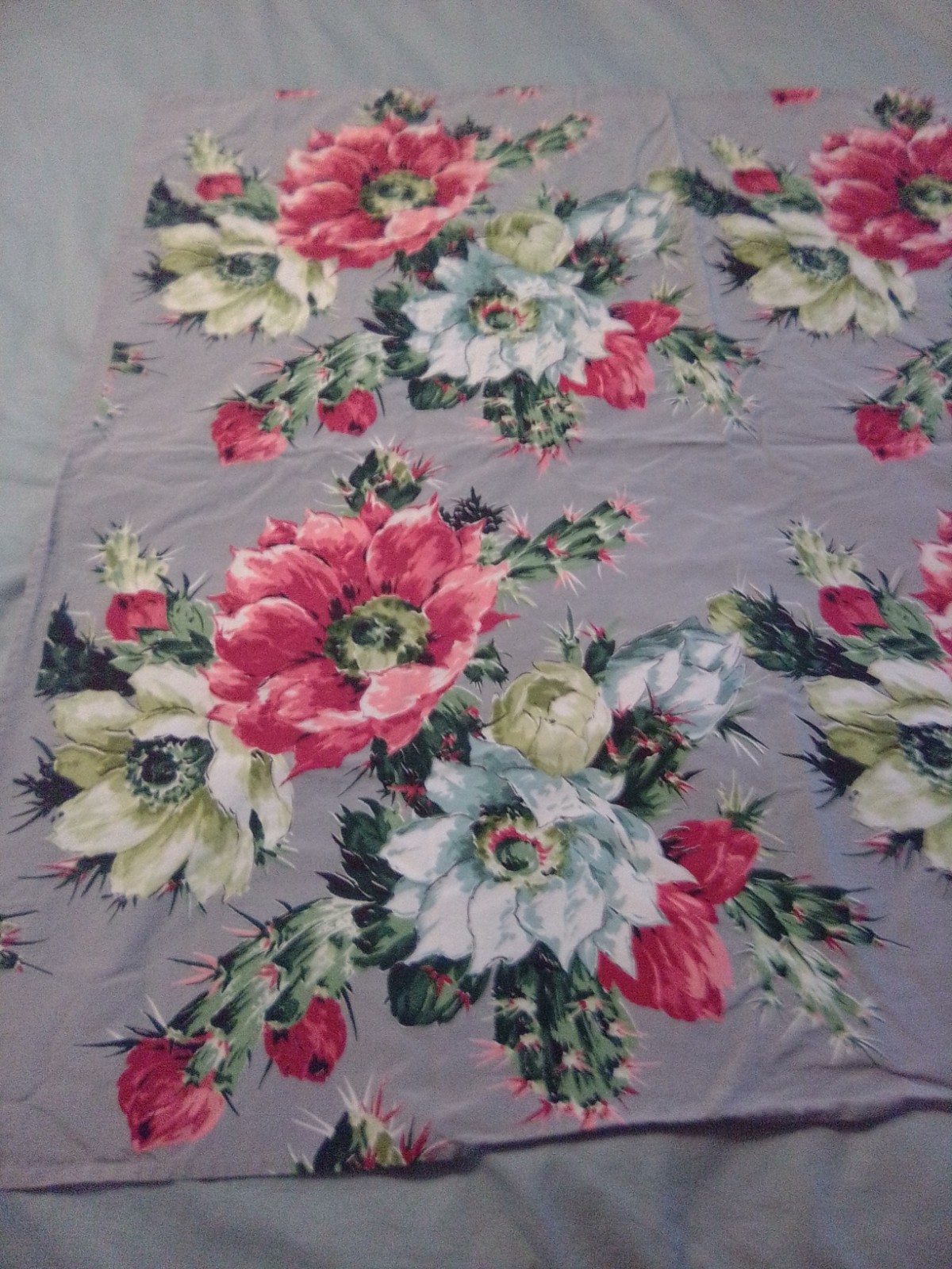 Gorgeous Vintage Gray Green Pink Floral Tablecloth~44\