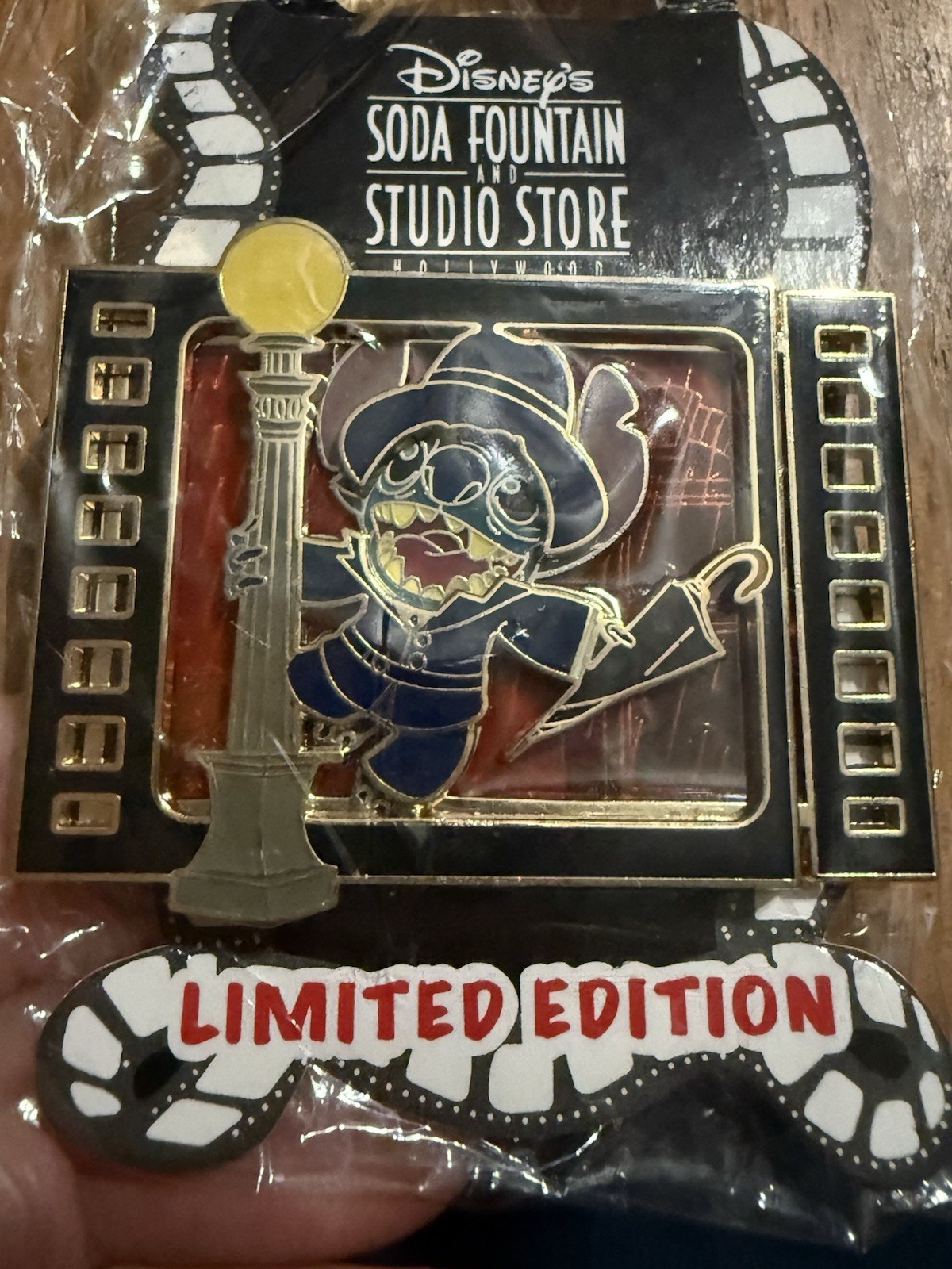 *NEW* DSF Disney Pin STITCH Singing in the Rain  Film Strip Slider LE 300 #79012