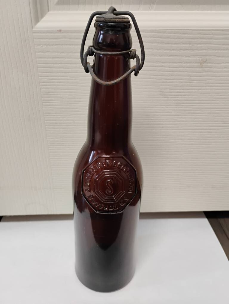 A. Schreiber Brewing Amber Beer Bottle 12oz Embossed Ext. Rare Buffalo NY PrePro