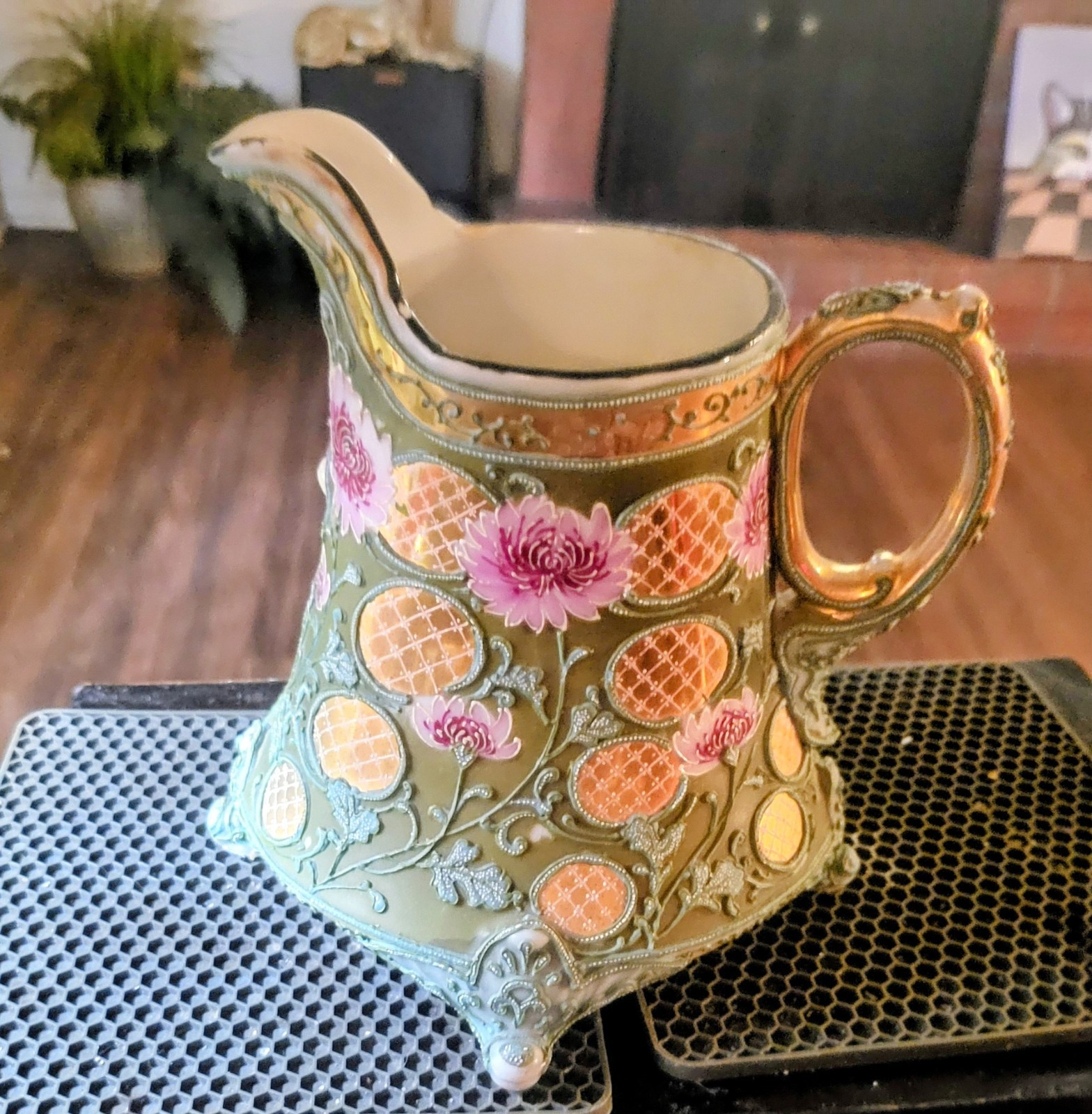 Gorgeous Victorian Antique Hand Painted Collectible Pitcher 14\