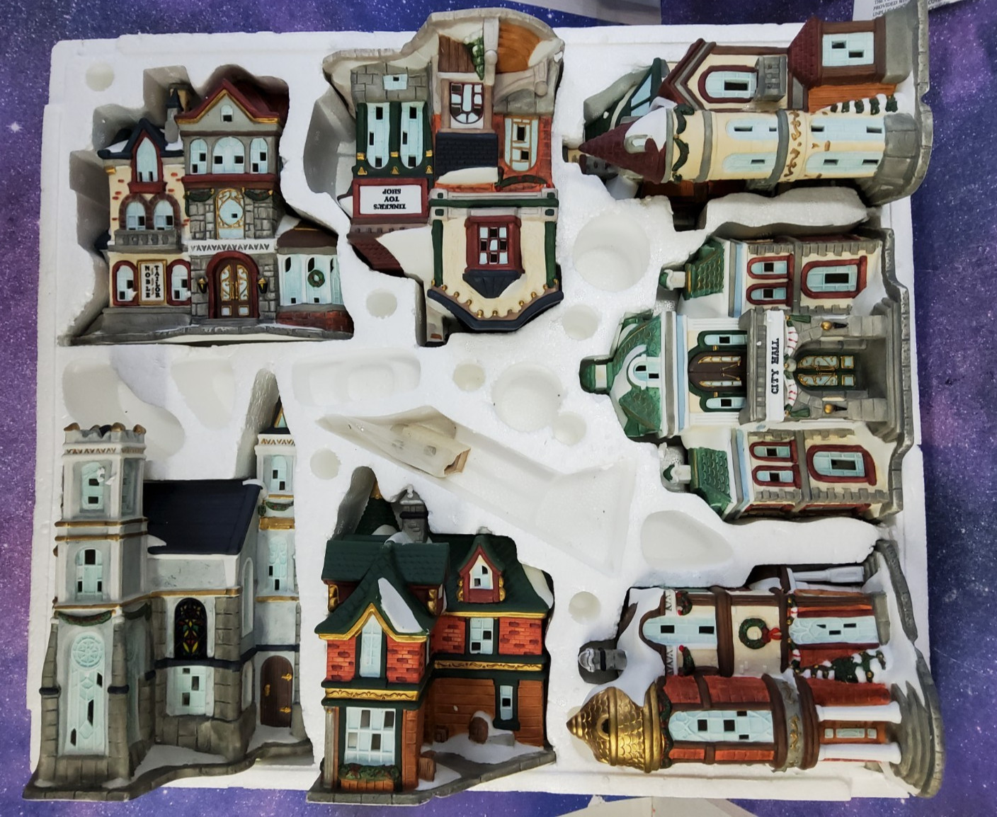 VTG Kirkland Signature  Victorian Village 7 Piece No figures