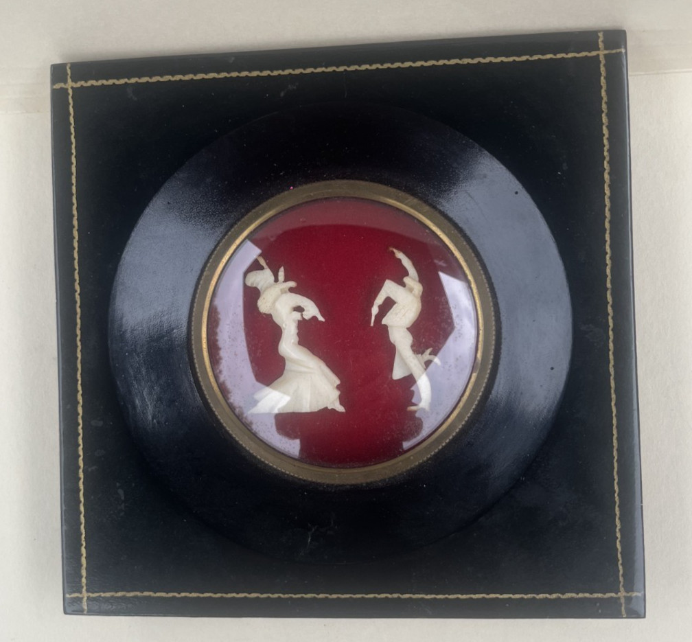 Vintage Mid-Century Spanish Flamenco Dancers Shadow Box Celluloid Faux Ivory 6X6