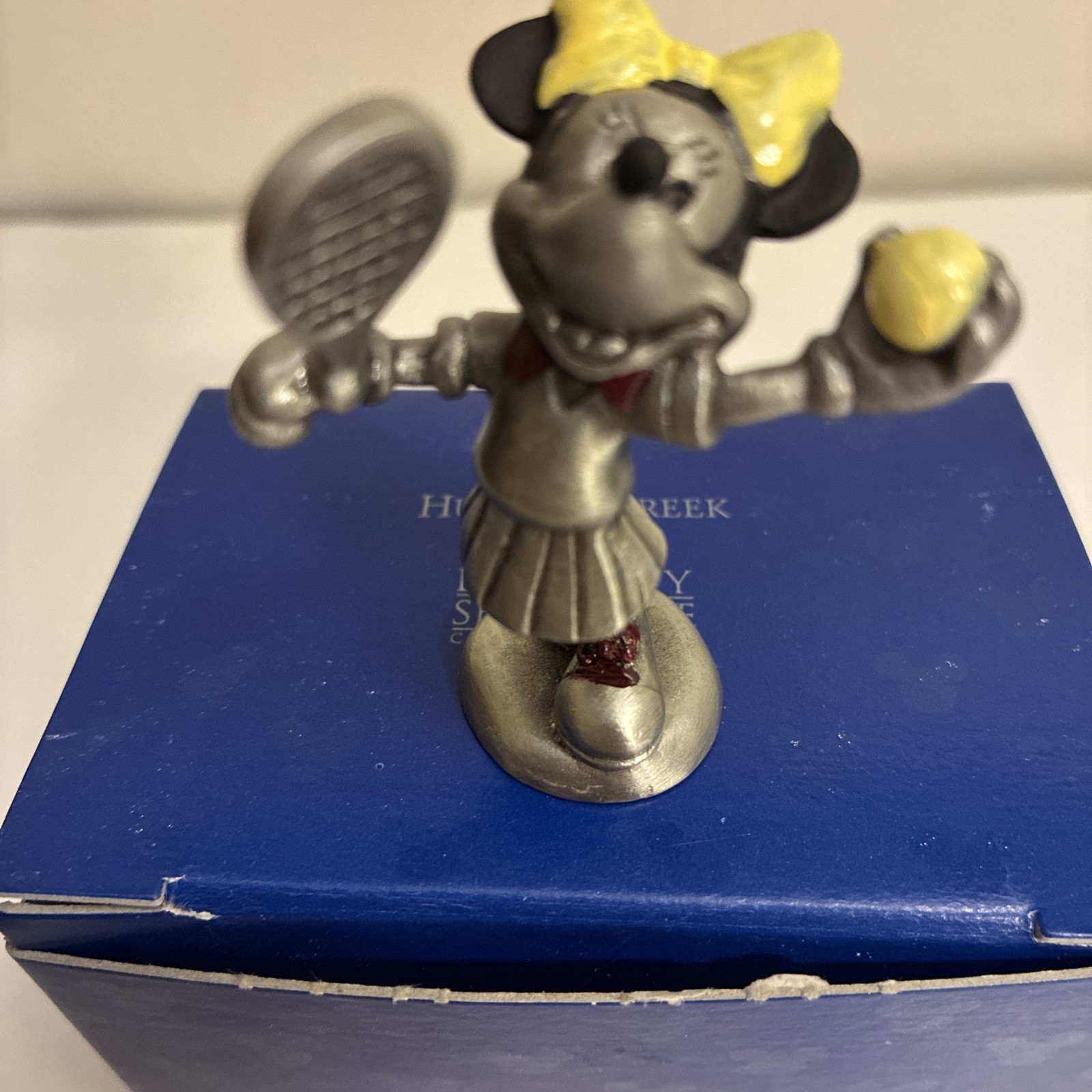 Vtg Disney Minnie Mouse Playing TennisHudson Pewter Tennis #4823 2.25\