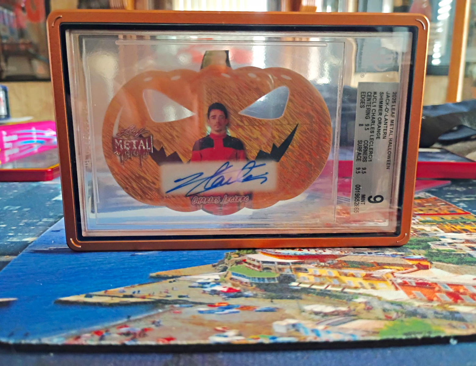 Leaf 2025 Metal Halloween Pumkin Die-cut J-CL1 Charles Leclerc Auto 1/1 BGS 9 Leaf 2025 Metal Halloween Pumkin Die-cut J-CL1 Charles Leclerc Auto 1/1 BGS 9