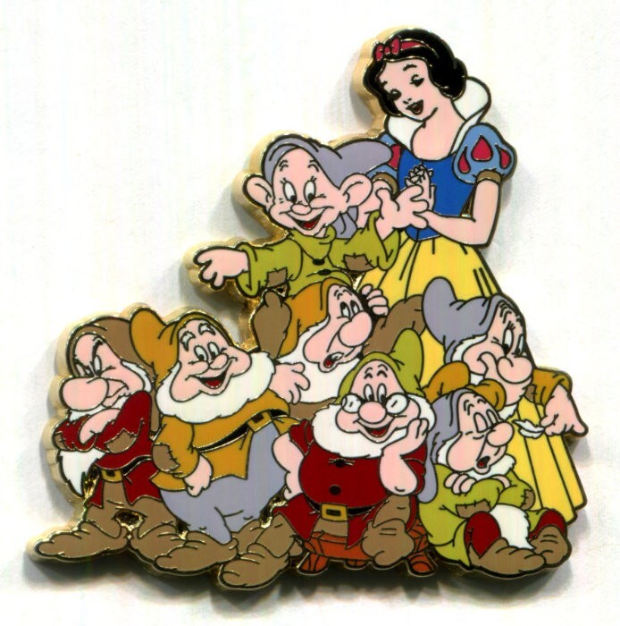 Disney Pin Snow White & The Seven Dwarfs Happy Dopey Grumpy Doc Disney Store UK