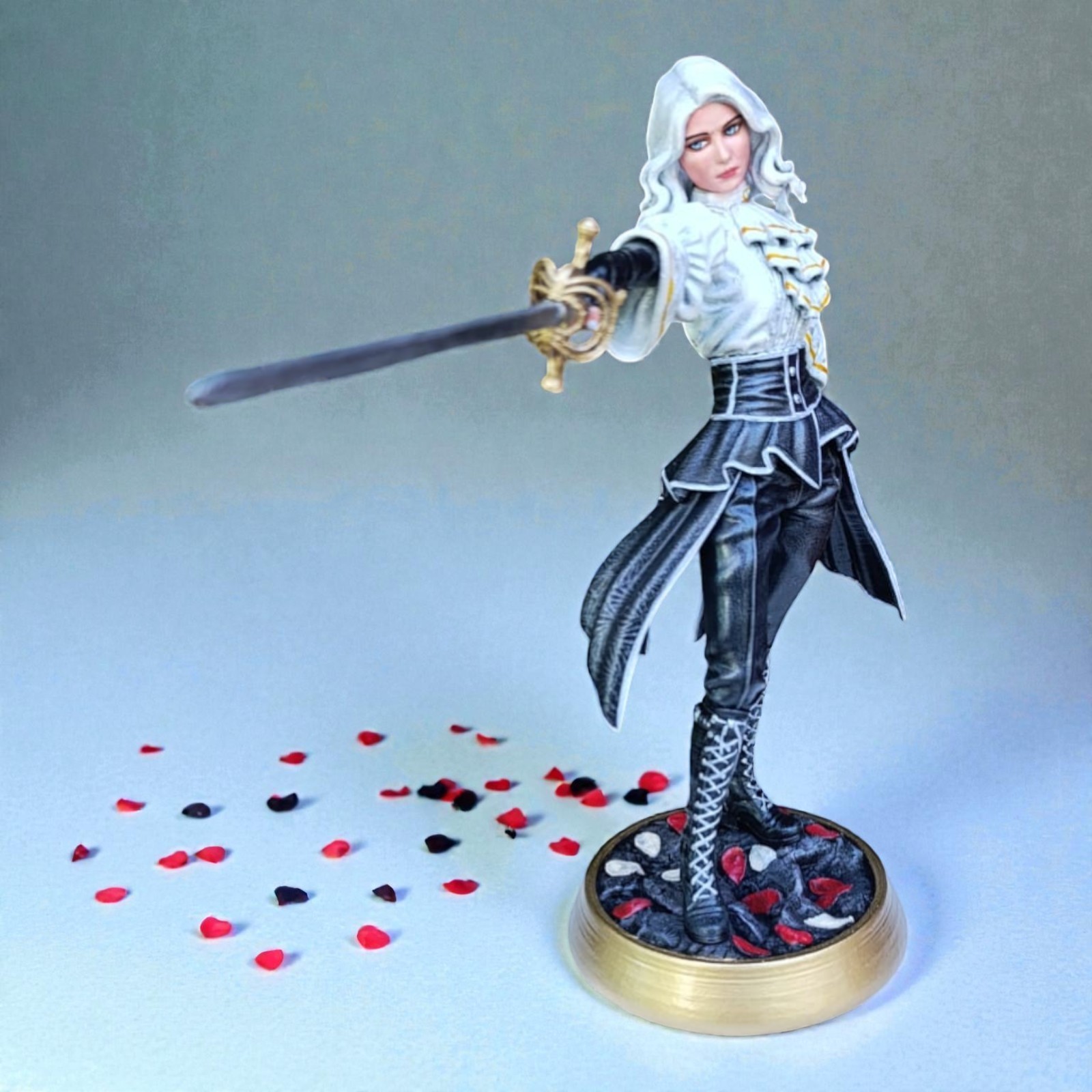 Fanart figure Maelle Dessendre airbrush painted 9.8 inch Adult +18