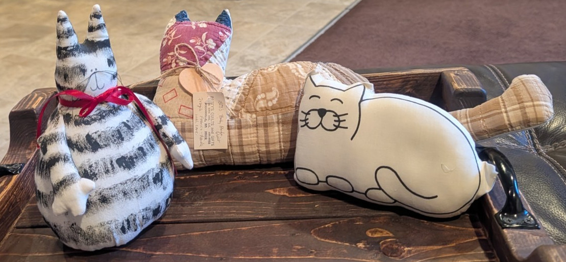 Vintage Handmade Primitive Folk Art Fabric Cat Dolls Lot of 3 Patchwork Quilt
