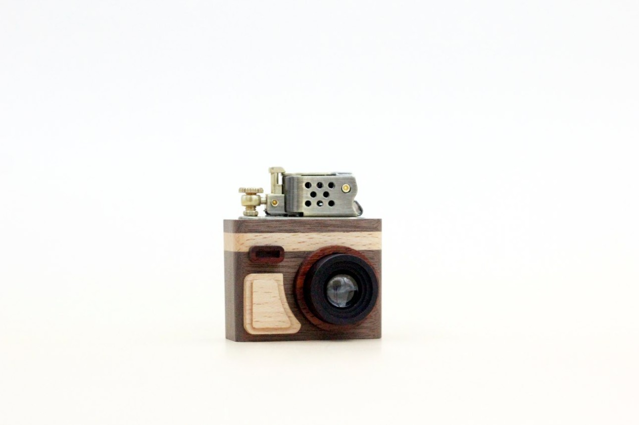 Handmade Wooden Camera Shape Lighter Collectible For Photograph Lovers