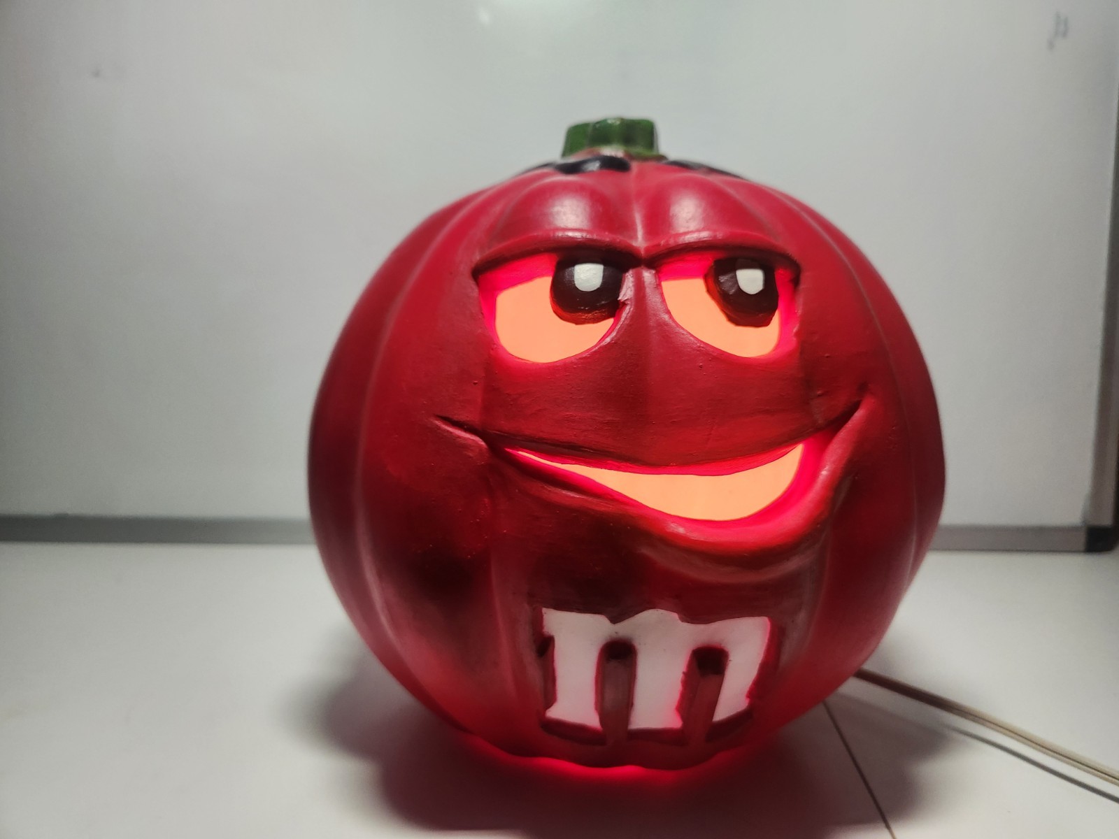 Vintage 1999 M&M's Candy Light Up Pumpkin Jack-O-Lantern Halloween Foam Mold