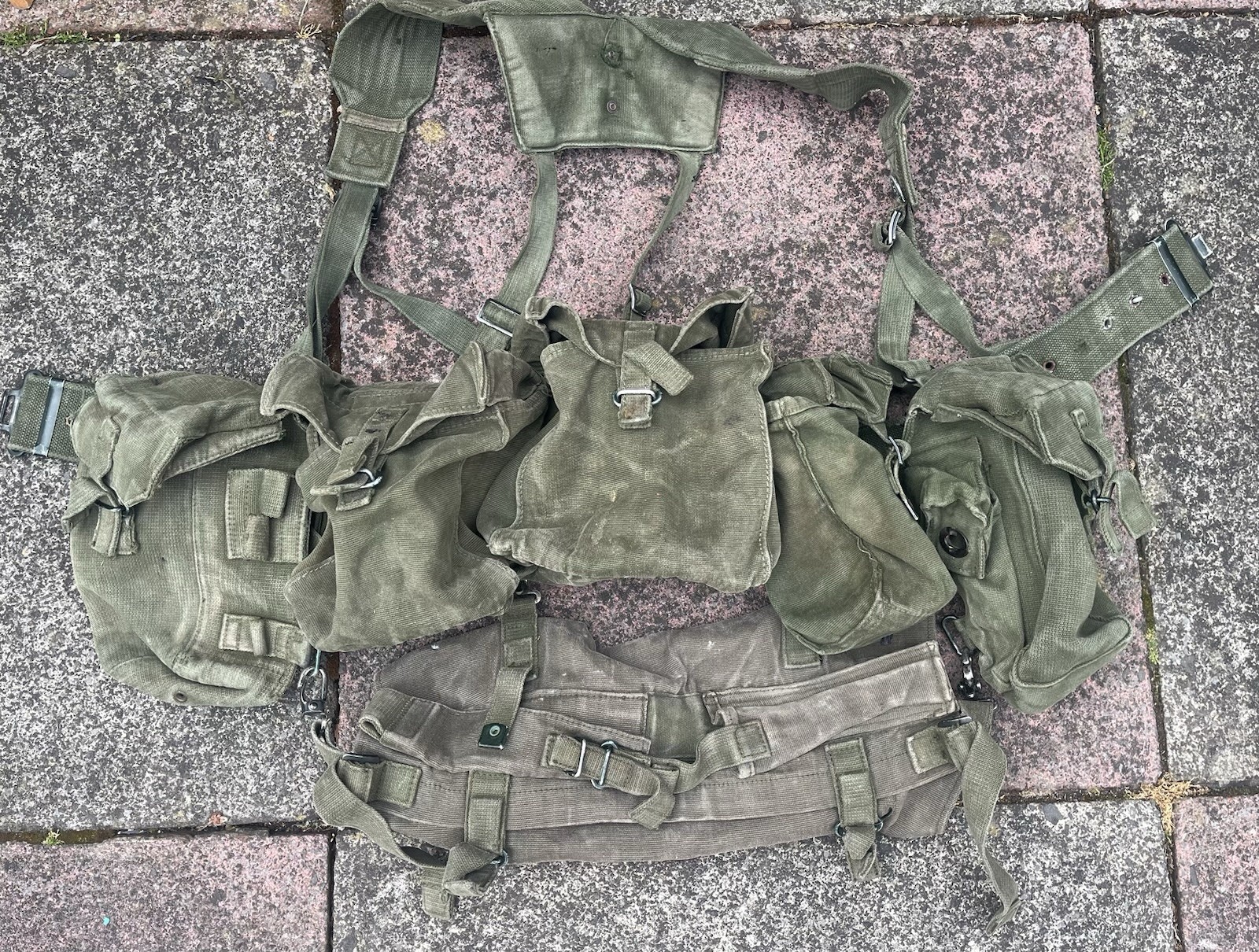 Complete British Army 1958 58 Pattern Webbing Set Pouches Belt Yoke Falklands