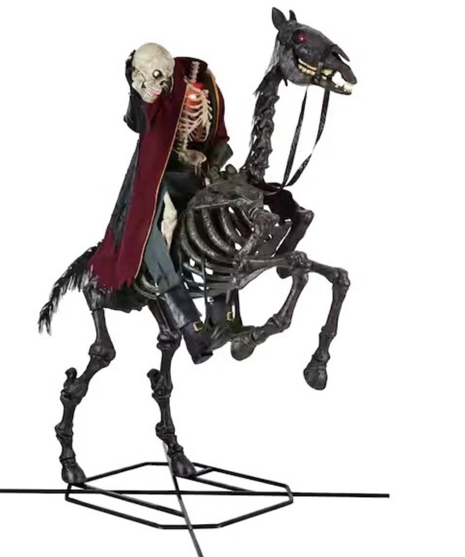 8.5 ft. Giant-Sized Animated LED Knight Dullahan Headless Horseman 8.5 ft. Giant-Sized Animated LED Knight Dullahan Headless Horseman