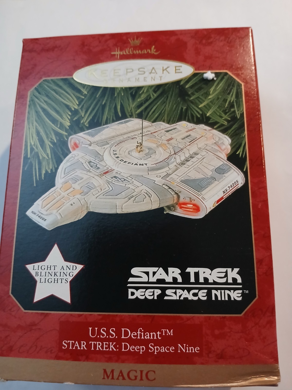 Hallmark Keepsake Ornament Deep Space Nine - USS Defiant