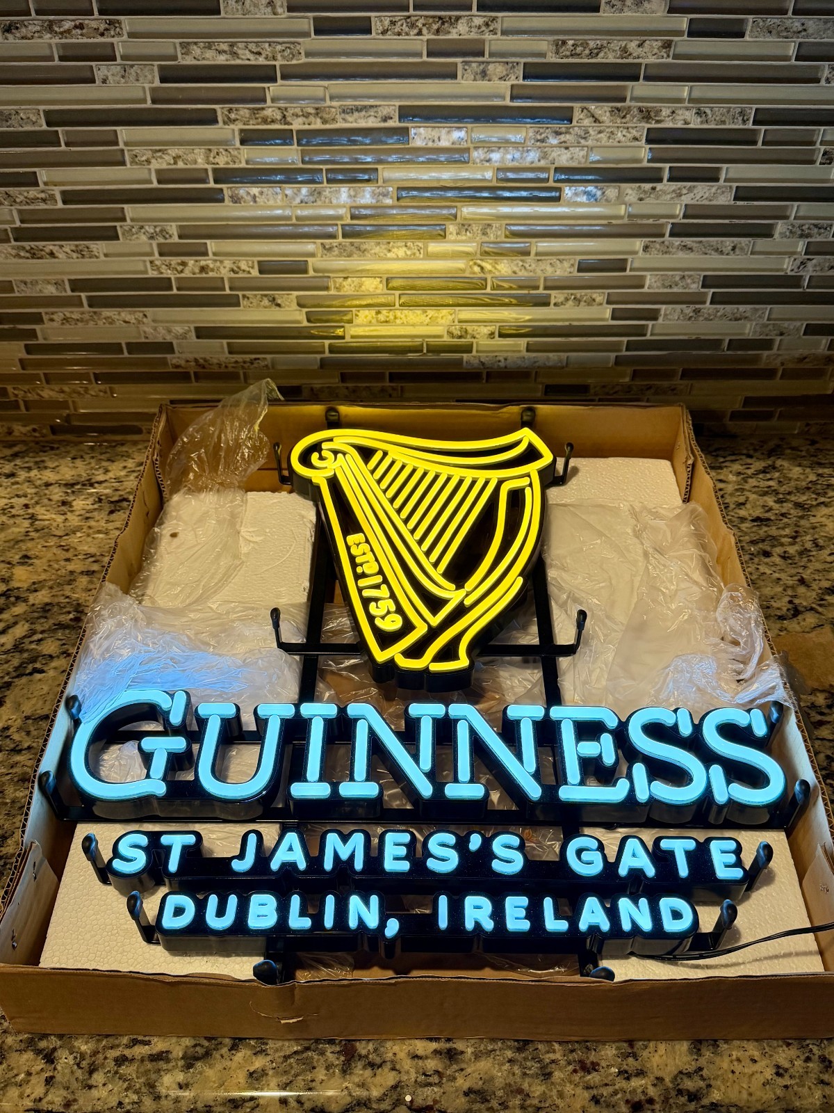 NIB GUINNESS ST. JAMES'S GATE DUBLIN,IRELAND LED SIGN  BAR MANCAVE 22x20