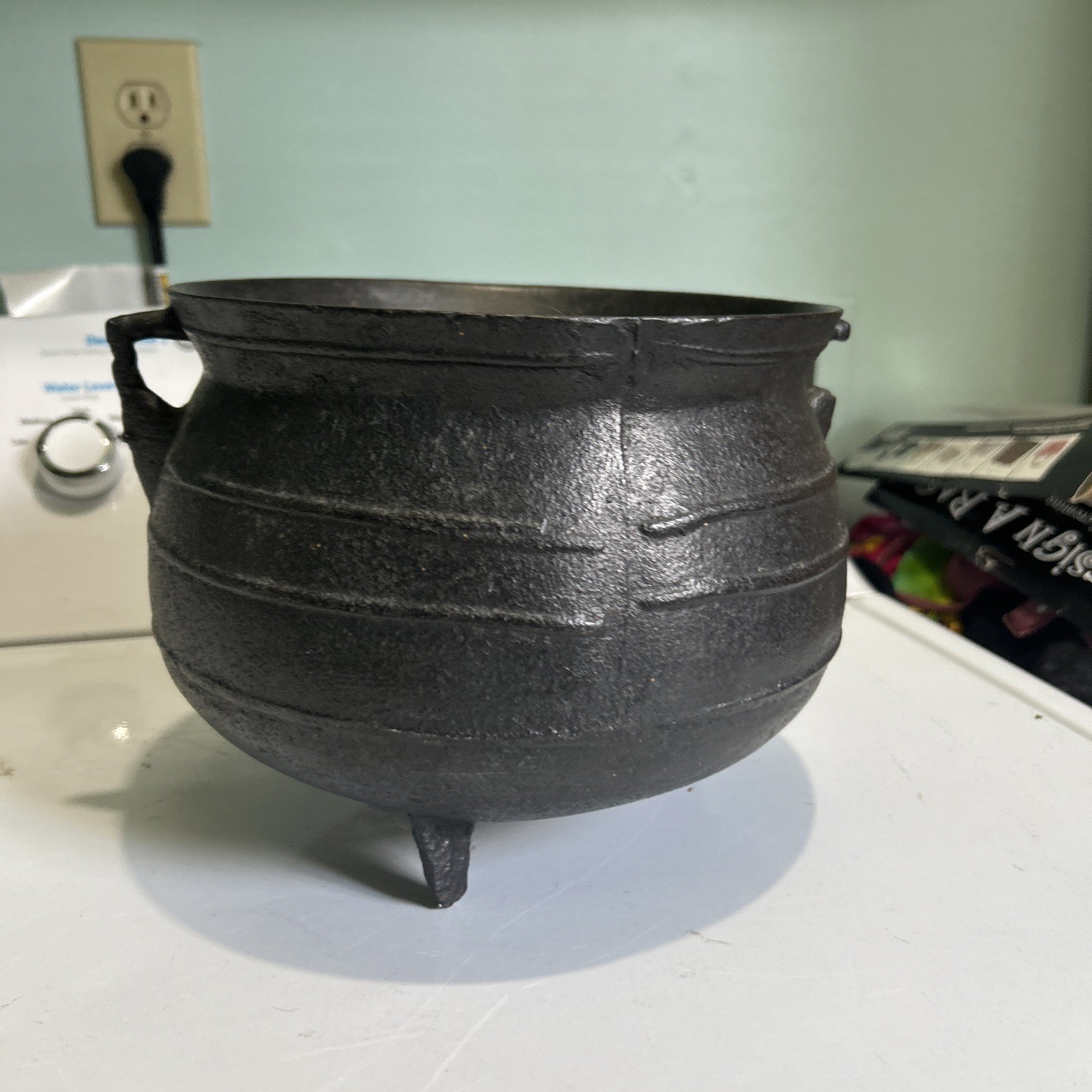Antique Three-legged Black Wrought Iron Cauldron Pot Black Heavy 8.5” diameter