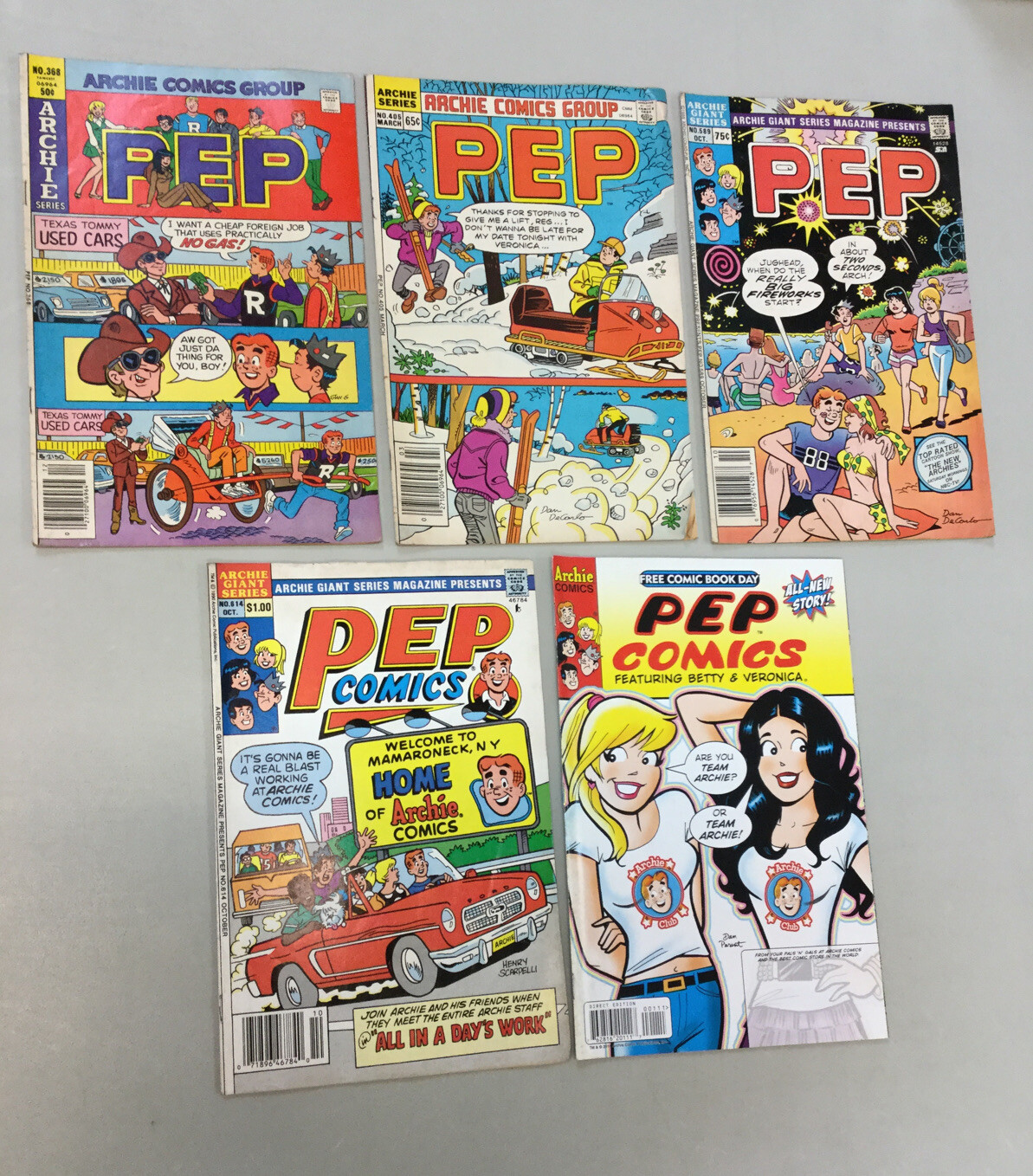 Lot Of 5 PEP 368 405 589 614 And FCBD Archie comics READ DESCRIPTION