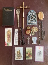VTG Catholic Ephemera LOT Lourdes ROSARY CRUCIFIX Scapular Medals ITALY FRANCE picture