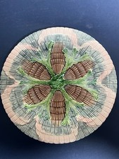 Rare  1  -Horchow Etruscan Majolica Shell And Seaweed 8 1/2 in Plate, j 81 picture