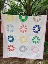Vintage Handmade Dresden Plate Quilt Full Patchwork Pink Floral 96x64 Cottage picture