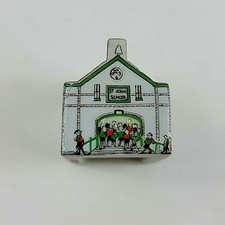 St John School Wade Whimsey in the Vale Miniature Porcelain England 1993 w32 picture