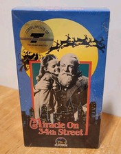 COMPLIMENTS THE TRUMP SHUTTLE New Sealed VHS MIRACLE ON 34th STREET 1987 picture