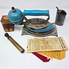 Coleman Model 4A Gas Iron Instant-Lighting Self-Heating Blue w/ Box, Funnel picture