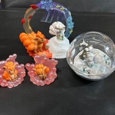 Pokemon Vulpix Alolan Vulpix Figure Collectible 15+ Used picture