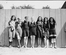 Vintage Black and White Photo 1920 Women Lined Up  10 x 8  Old Photo Reprint A-3 picture