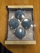vintage commodore glass christmas ornaments Set Of Four Great Condition Snowflak picture
